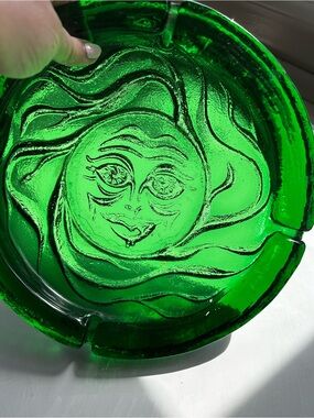 Huge Green Sun Face Decorative Glass Bowl heavy smokers